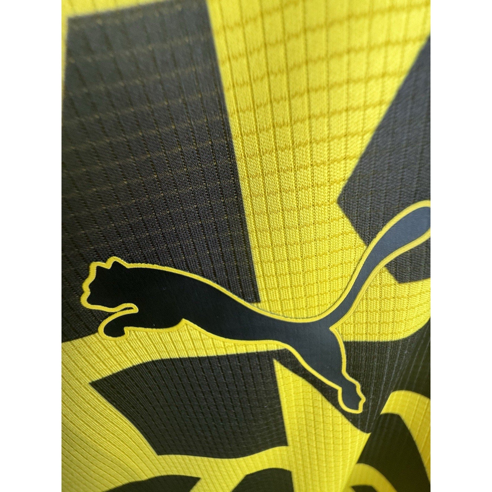 BVB Warm Up Jersey faster yellow - puma black faster jaune - puma noir XL . - SoleAna