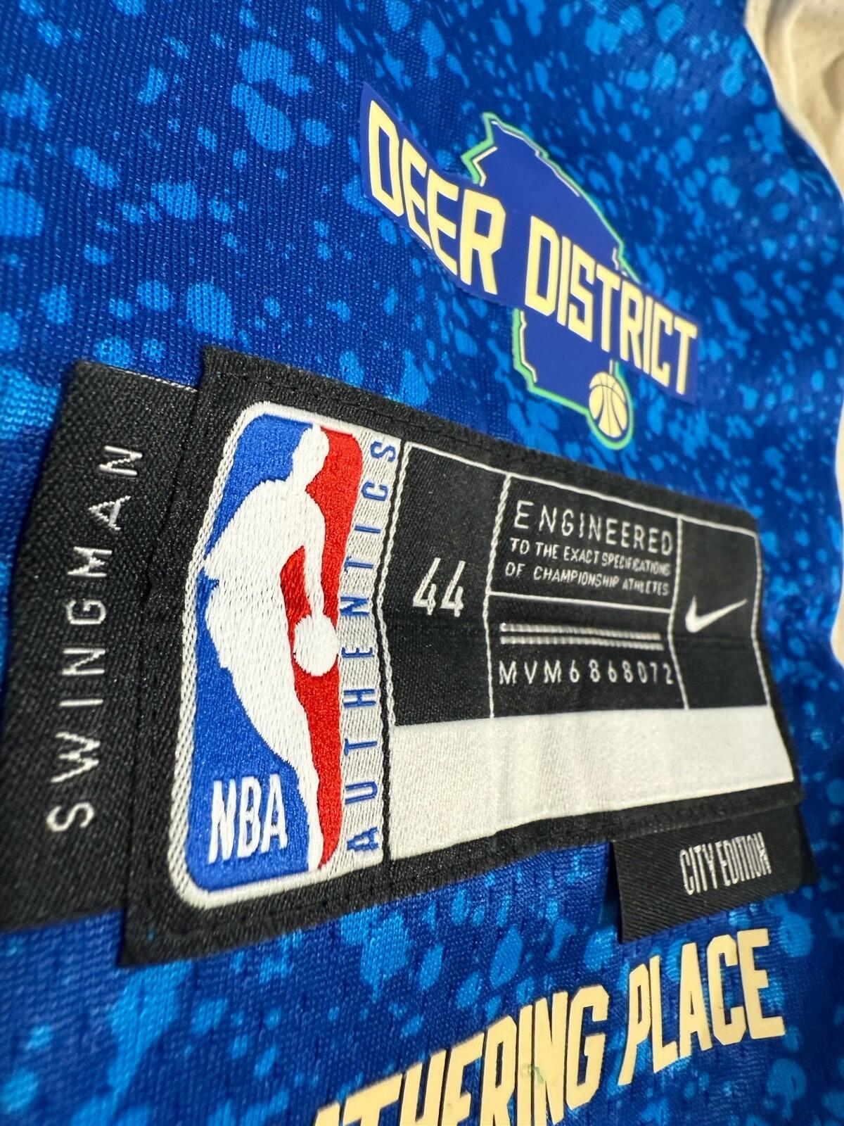 Milwaukee Bucks Giannis Antetokounmpo Nike Jersey Mens M - SoleAna